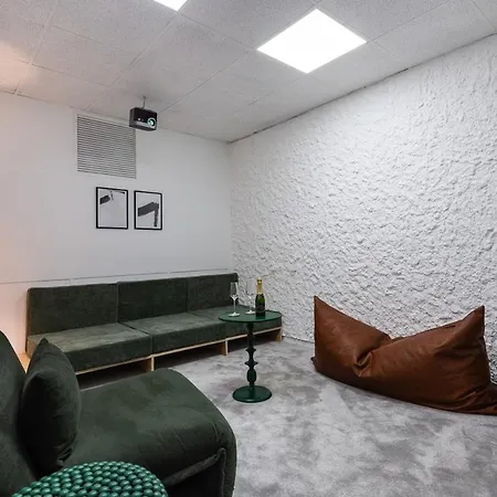 X#prestige#arcdetriomphe#champselysees#2bedrooms#ac 아파트 *