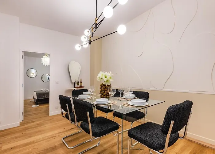 아파트 X#prestige#arcdetriomphe#champselysees#2bedrooms#ac 파리
