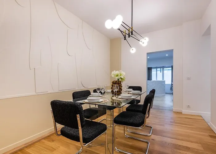 아파트 X#prestige#arcdetriomphe#champselysees#2bedrooms#ac 파리
