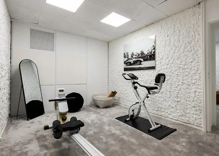 X#prestige#arcdetriomphe#champselysees#2bedrooms#ac 아파트